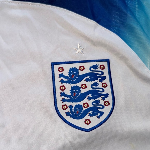 NIKE: England National Team On Field Soccer Kit: NWT: “3 Lions”: Adult XL - Picture 6 of 7